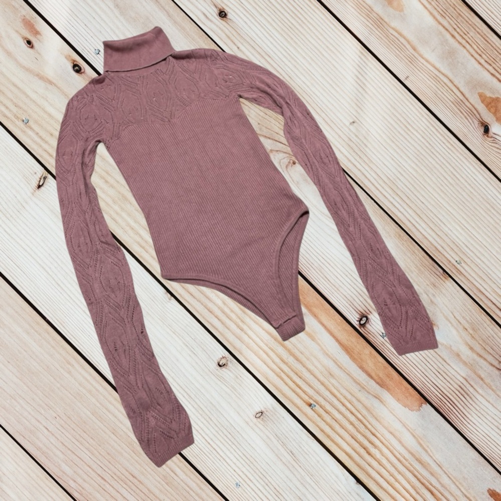 Free People S Pretty in Pointelle Mauve turtleneck bodysuit - Picture 2 of 10